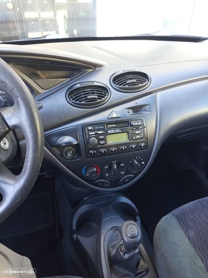 Ford Focus - 5