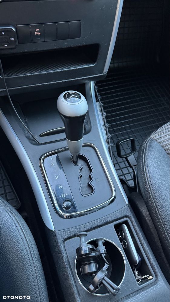 Mercedes-Benz Klasa B 180 CDI DPF Autotronic Special Edition - 26