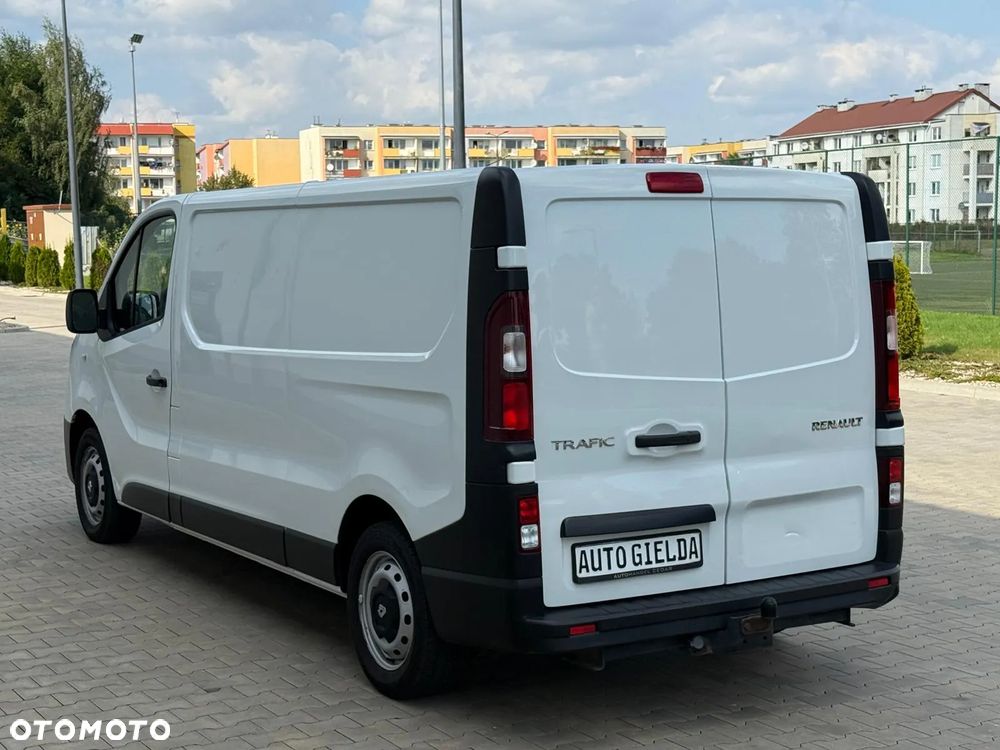 Renault Trafic - 17