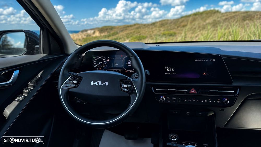 Kia Niro EV 64kWh Drive - 15
