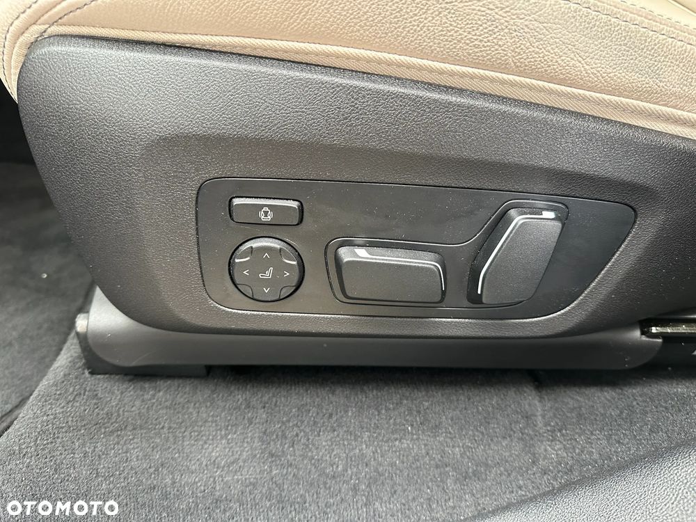 BMW X4 - 10