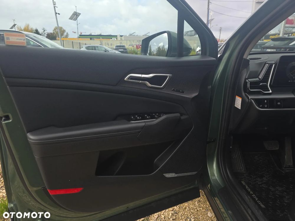 Kia Sportage 1.6 T-GDI HEV Business Line 2WD - 10