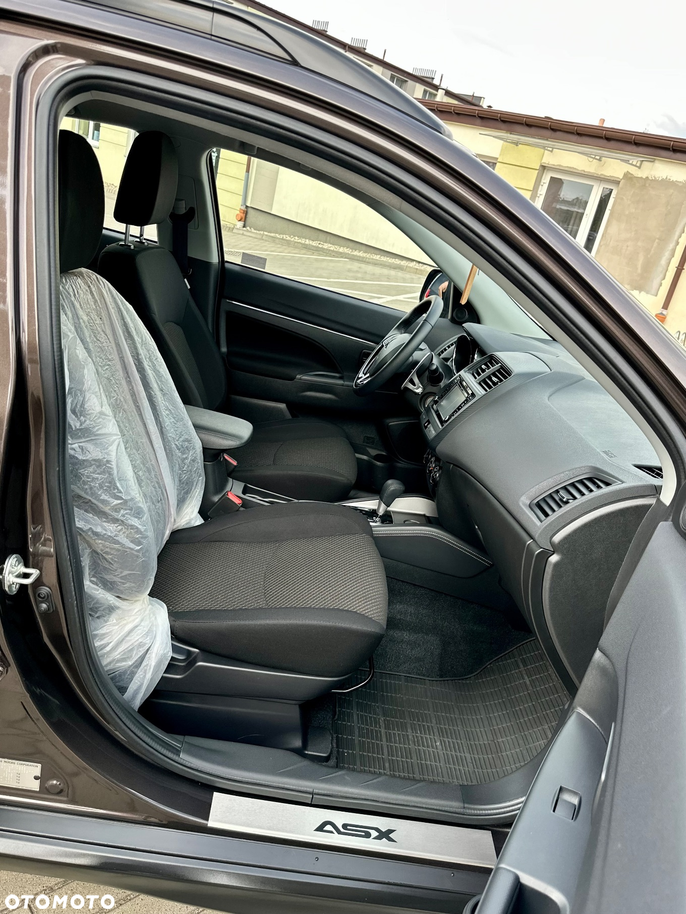 Mitsubishi ASX - 14