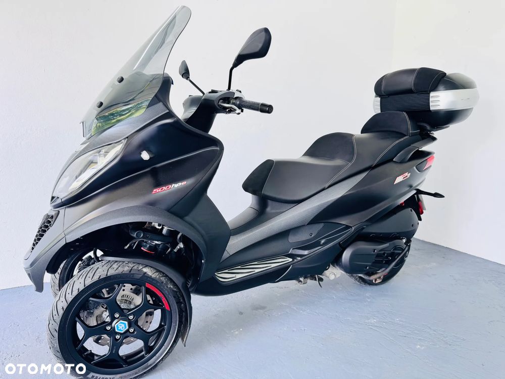 Piaggio MP-3 - 8