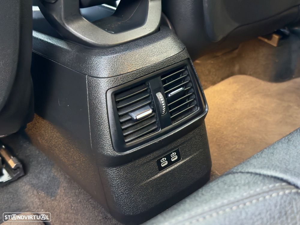 BMW 225xe Active Tourer iPerformance Sport Line - 34