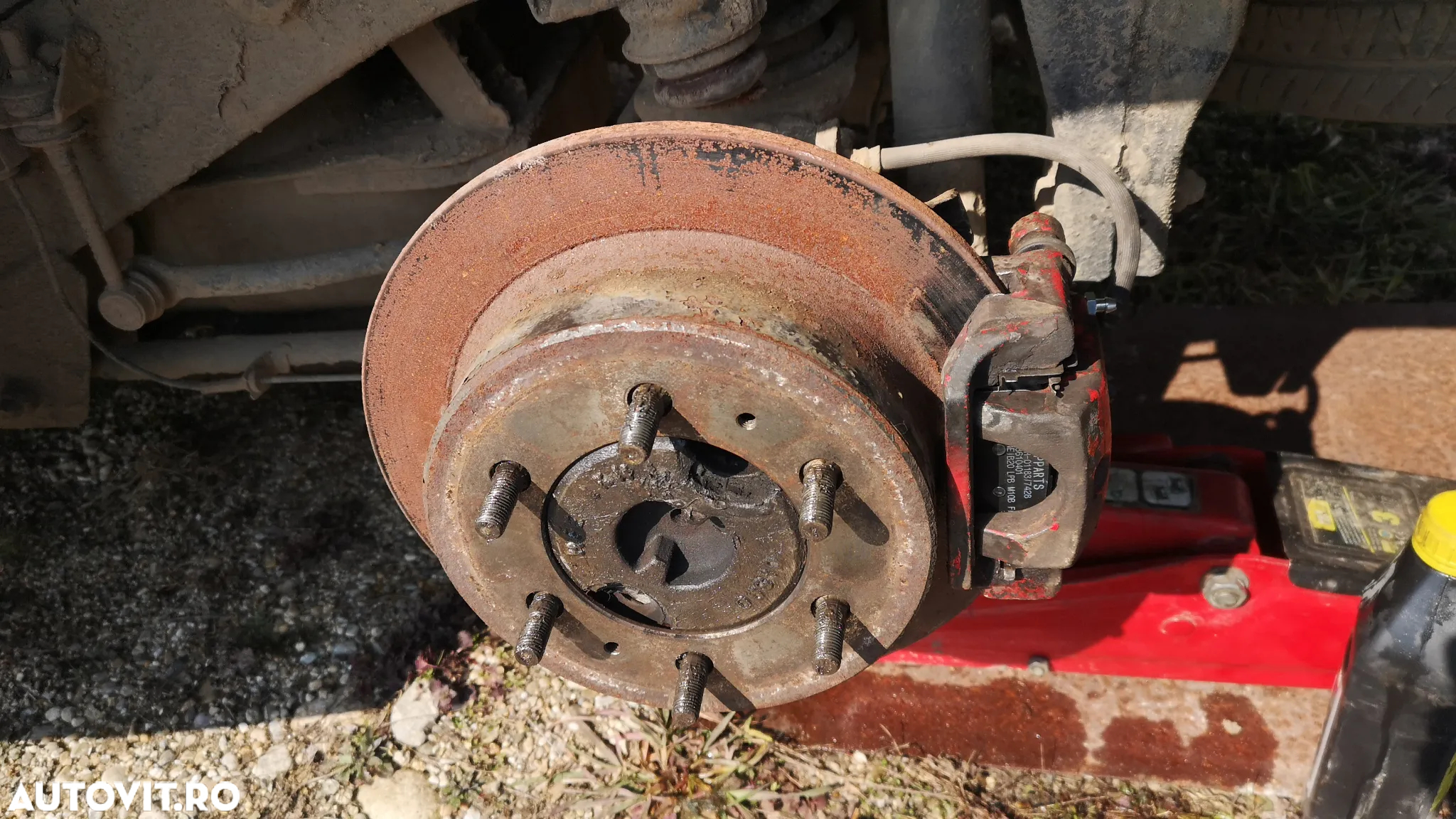 Butuc roata fata NISSAN ATLEON 140 ECO-T135 RULMENTI ROATA, SEMERING, PREZOANE, DISCURI, PLACUTE, FUZETA, ETRIER, KIT PIVOTARE - 22