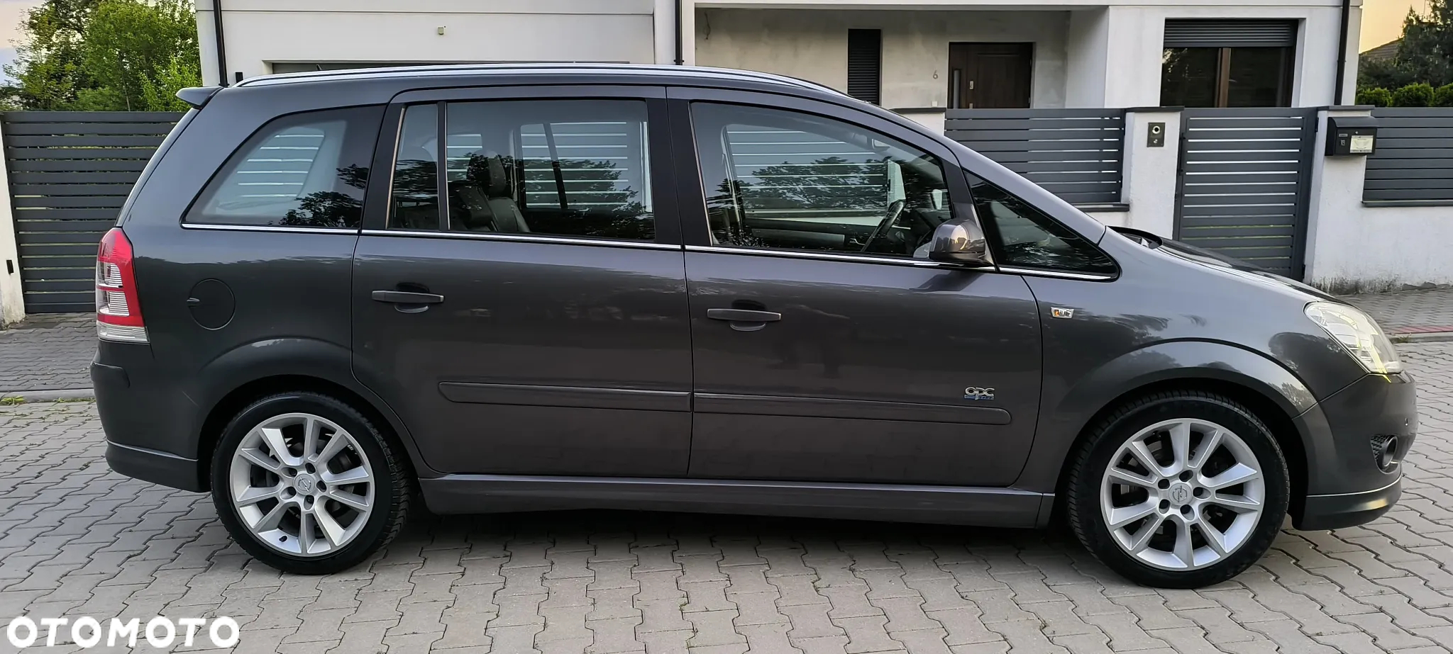 Opel Zafira 2.2 Automatik Edition - 26