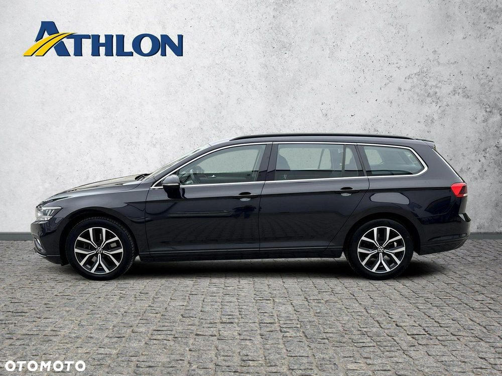 Volkswagen Passat - 2