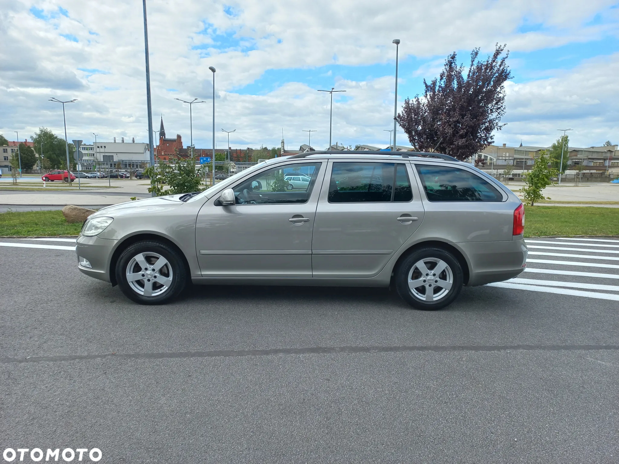 Skoda Octavia 1.4 TSI Ambiente - 5