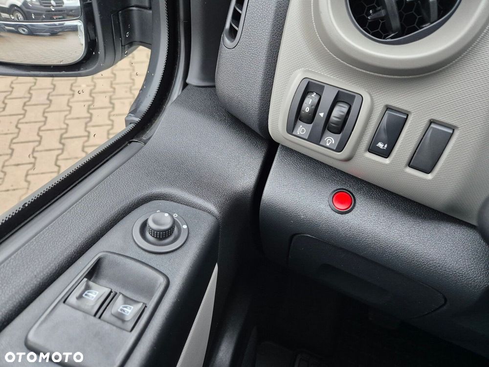 Renault Trafic Long *59999zł NETTO* Brygadówka 6 osób 1,6dCi/120KM - 16