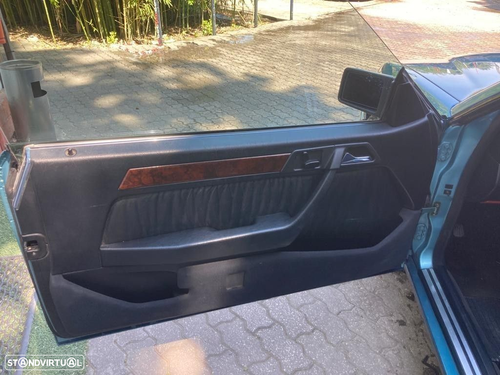 Mercedes-Benz E 220 - 15
