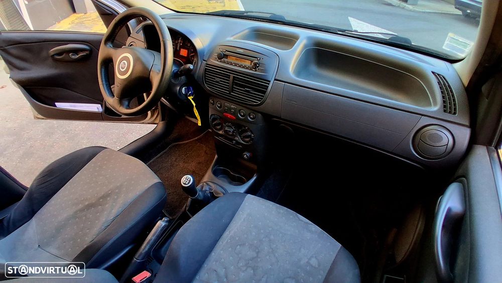 Fiat Punto 70 JTD Multijet Active - 10