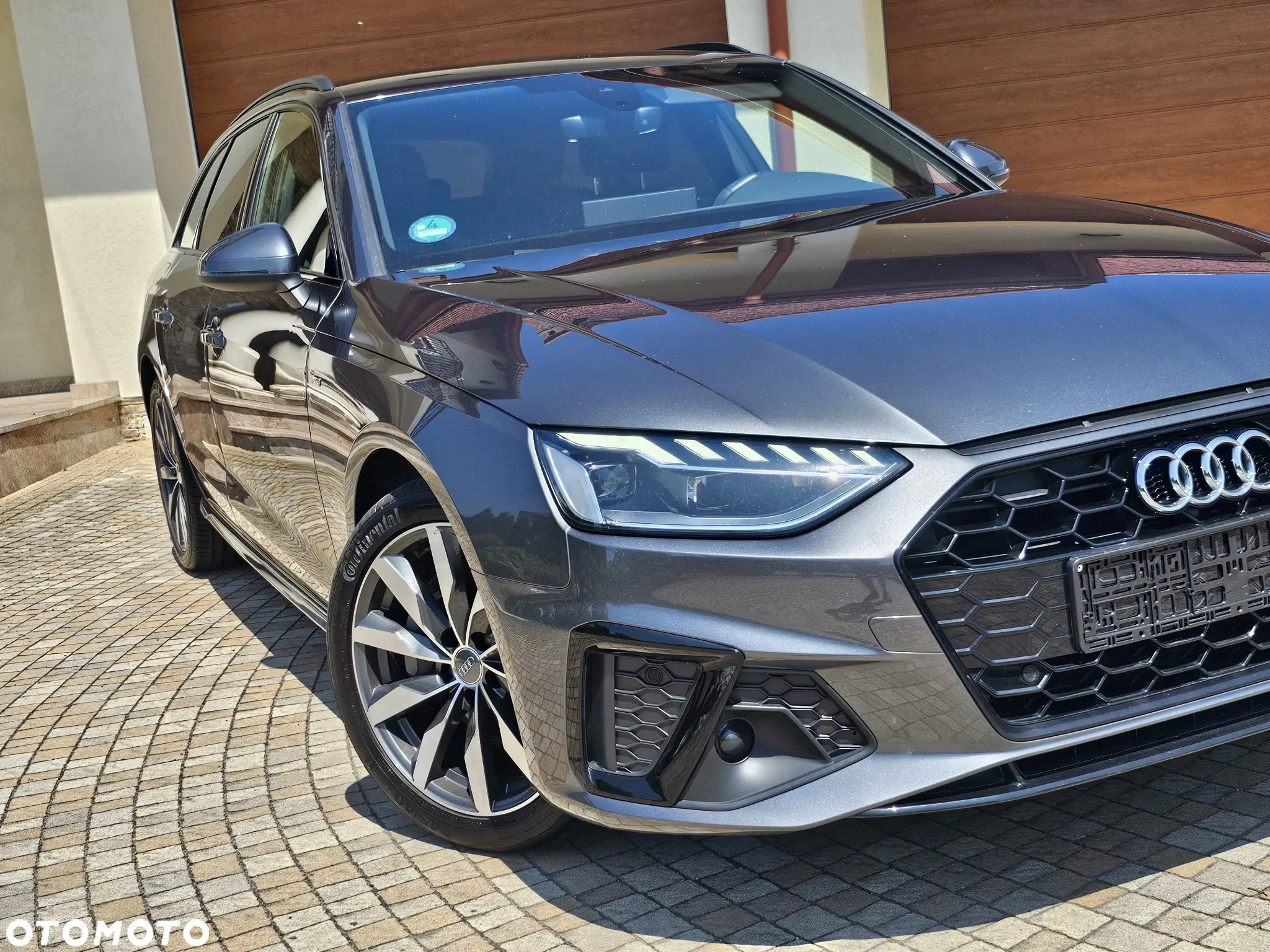 Audi A4 Avant 40 TDI S tronic S line - 12