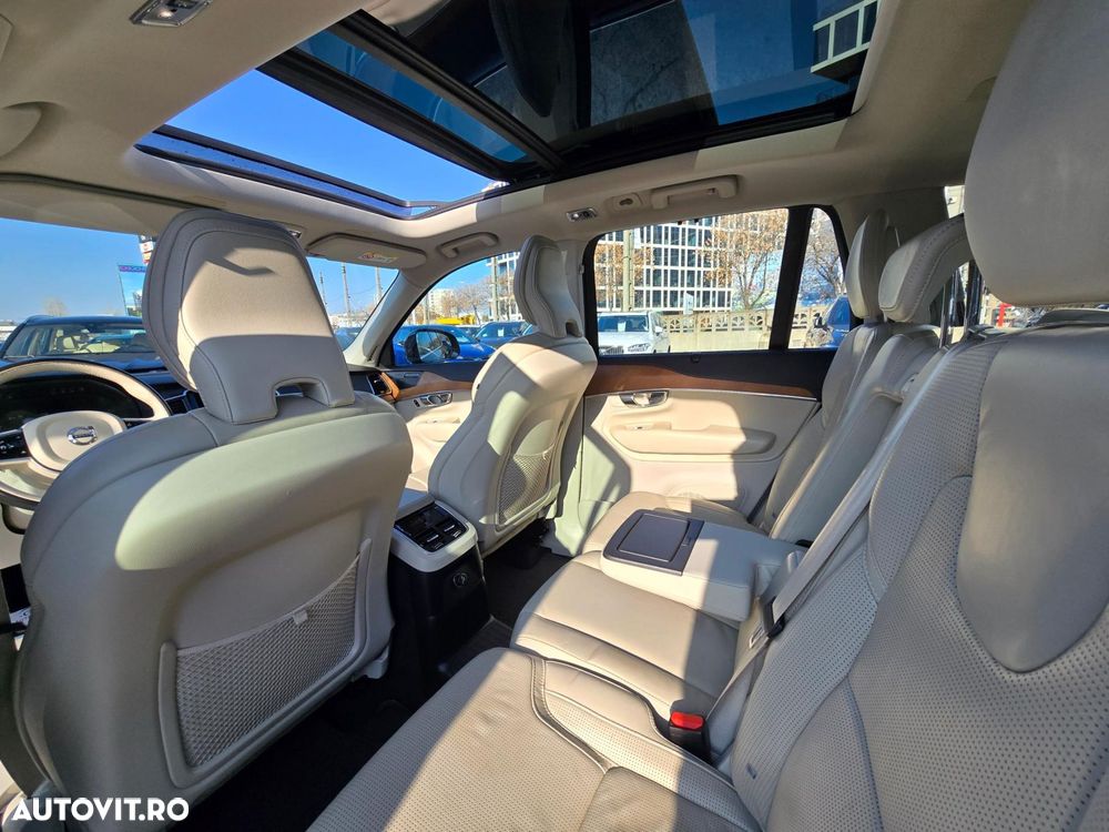 Volvo XC 90 - 33
