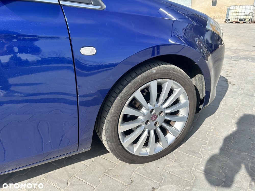Fiat Bravo 1.9 Multijet Estiva Blue&Me - 21