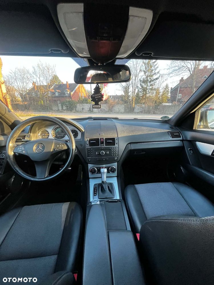 Mercedes-Benz Klasa C 280 4Matic Automatik Avantgarde Sport Edition - 7