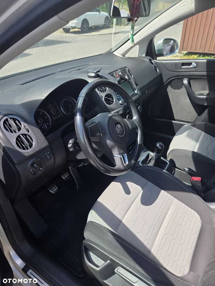 Volkswagen Golf Plus 1.6 TDI Comfortline - 14