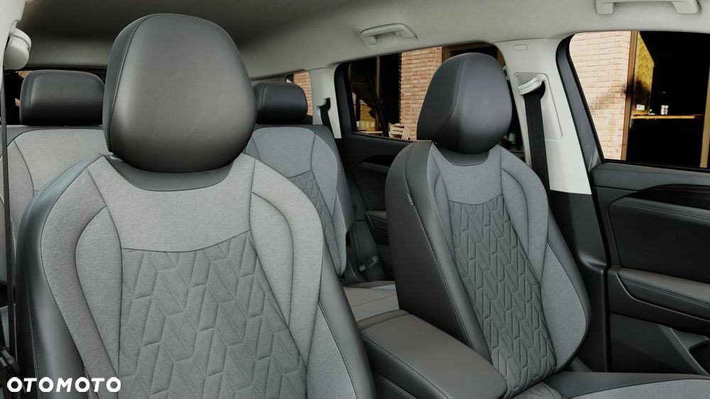 Volkswagen Tayron 2.0 TSI Life Plus DSG - 12