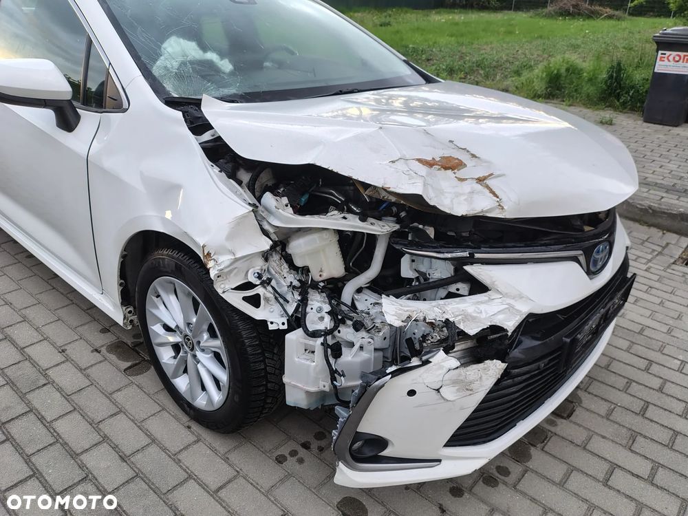 Toyota Corolla - 23