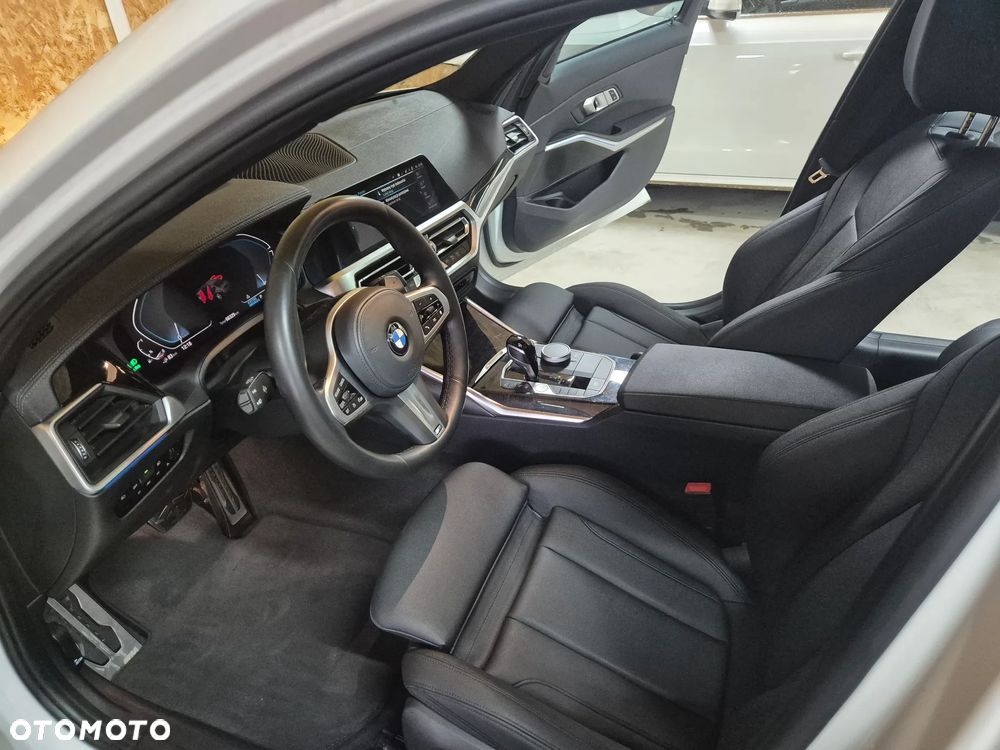 BMW Seria 3 - 13