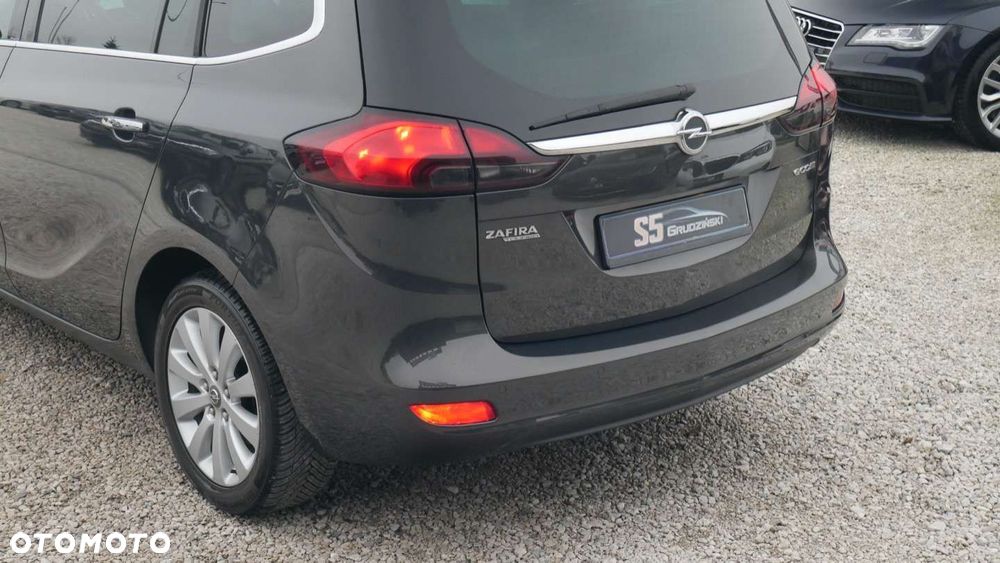 Opel Zafira - 18