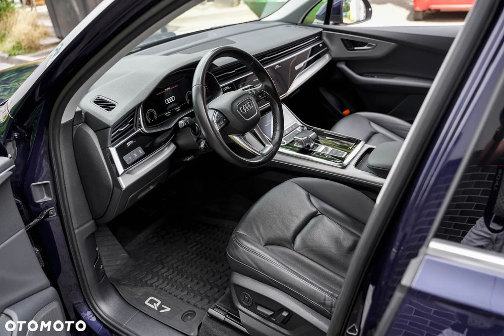 Audi Q7 ver-45-tdi-mhev-quattro-s-line-tiptr - 18