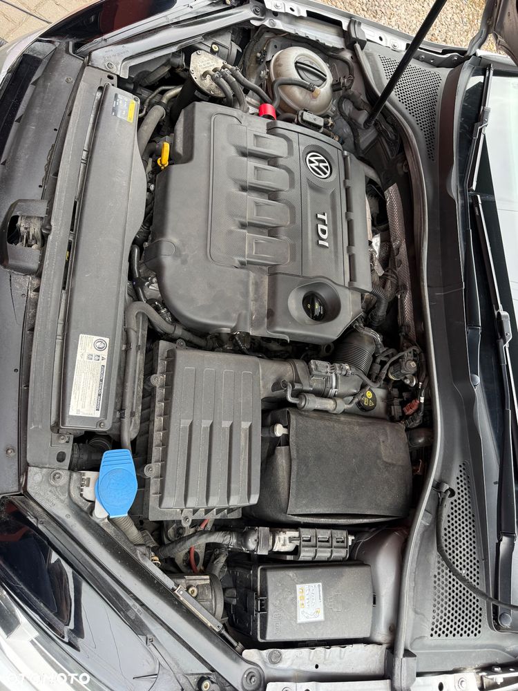 Volkswagen Golf 1.6 TDI BlueMotion Comfortline - 14