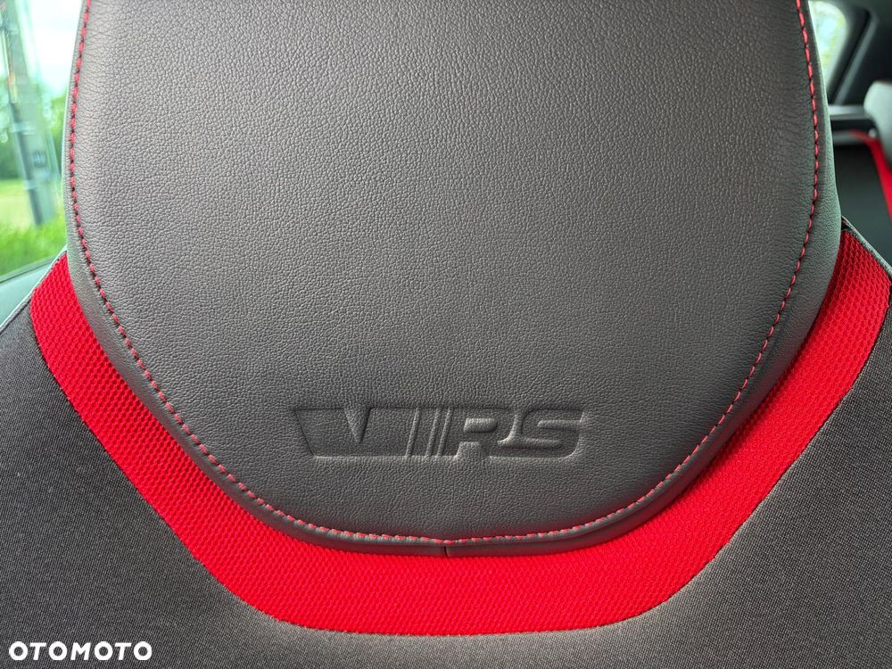 Skoda Octavia 2.0 TDI DSG RS - 38