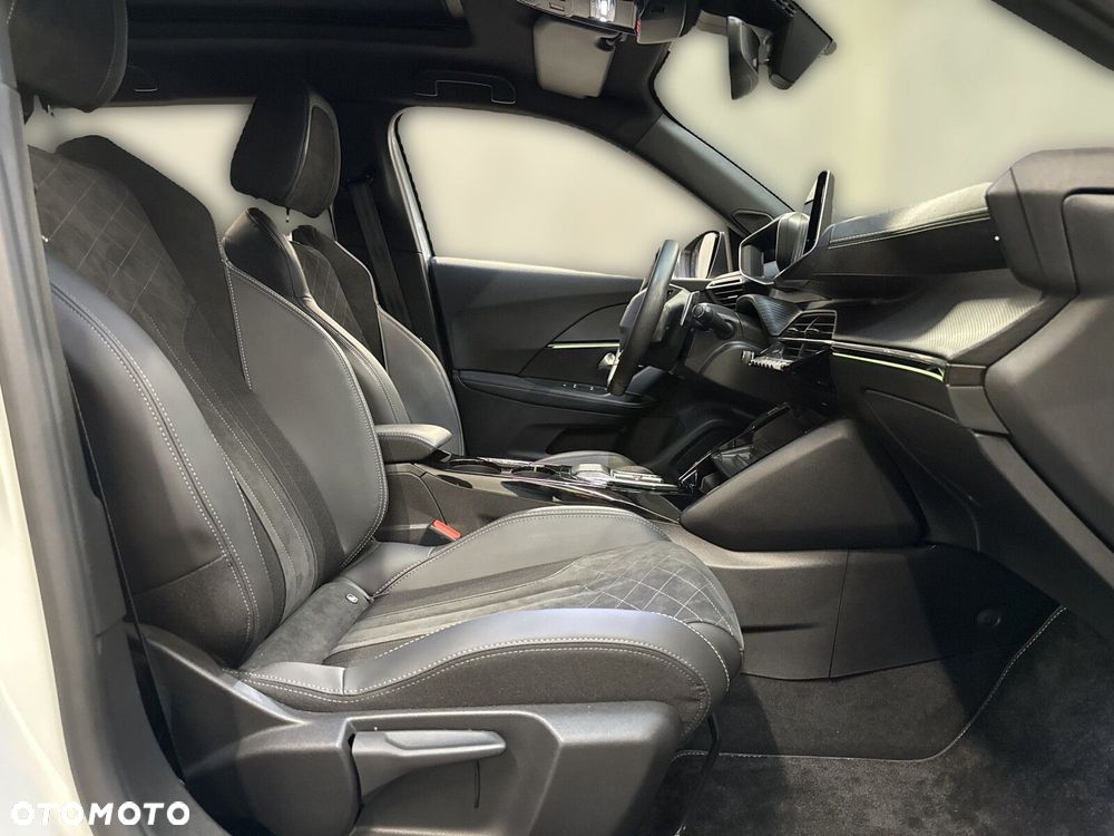 Peugeot 2008 - 16