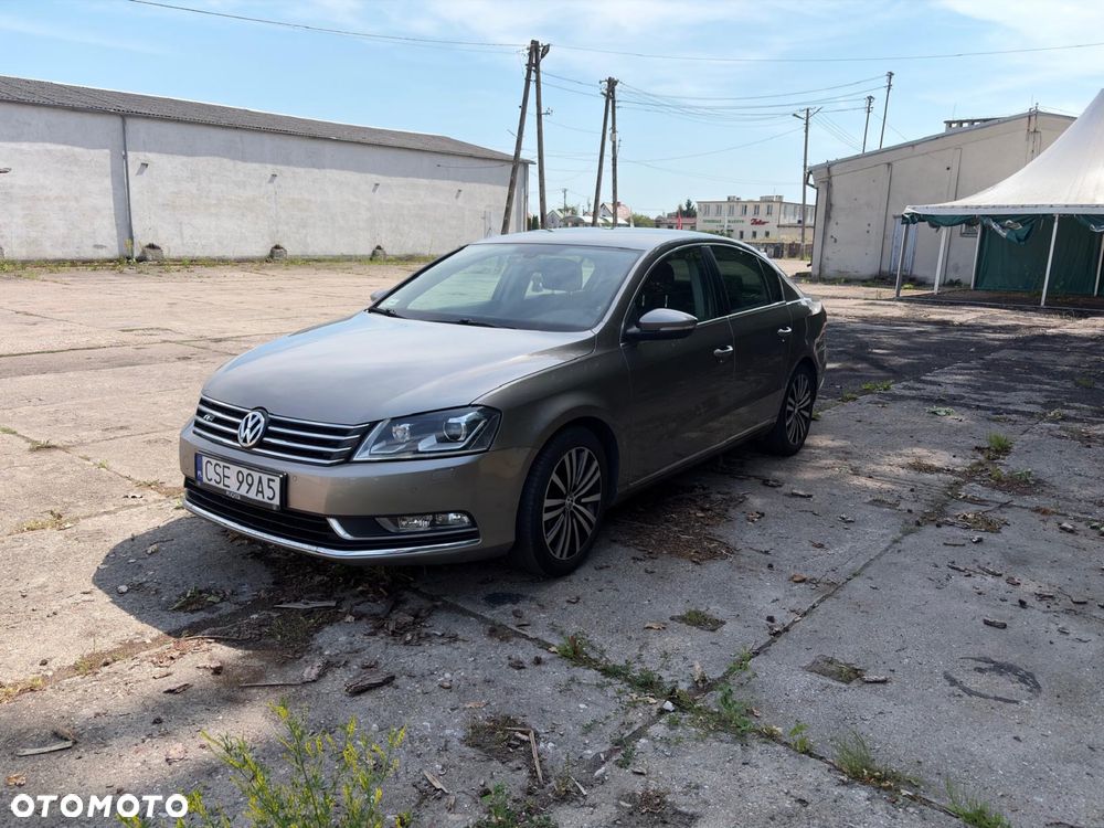 Volkswagen Passat - 3