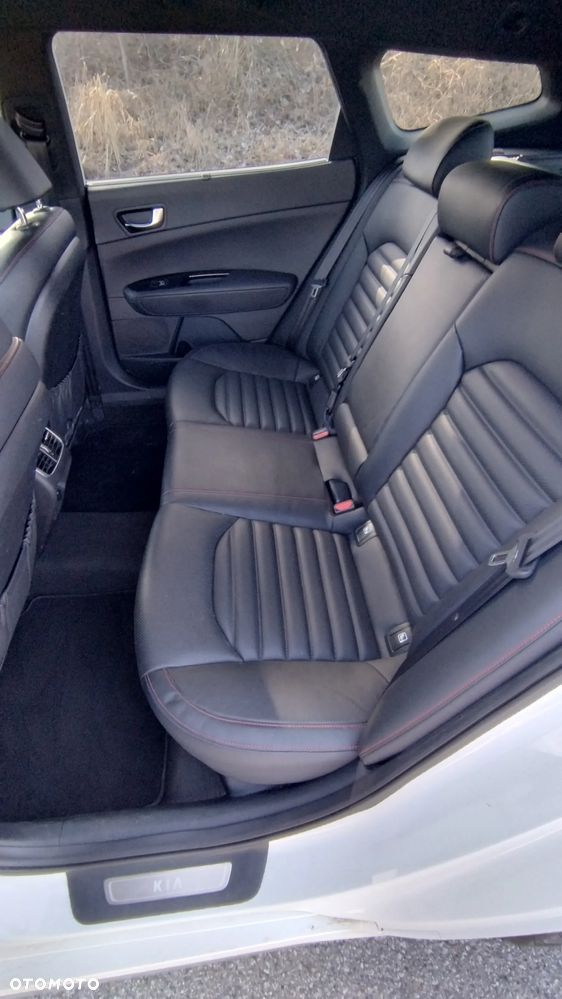 Kia Optima Sportagon 1.7 CRDI DCT GT Line - 33