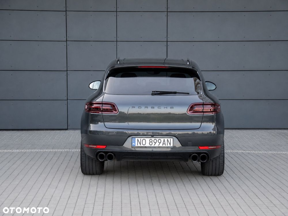 Porsche Macan - 8