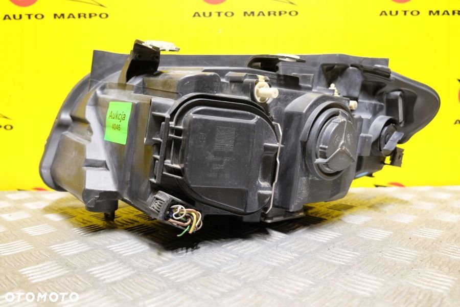 BMW X1 E84 2013- REFLEKTOR LAMPA XENON Z LED PRAWA USA - 10