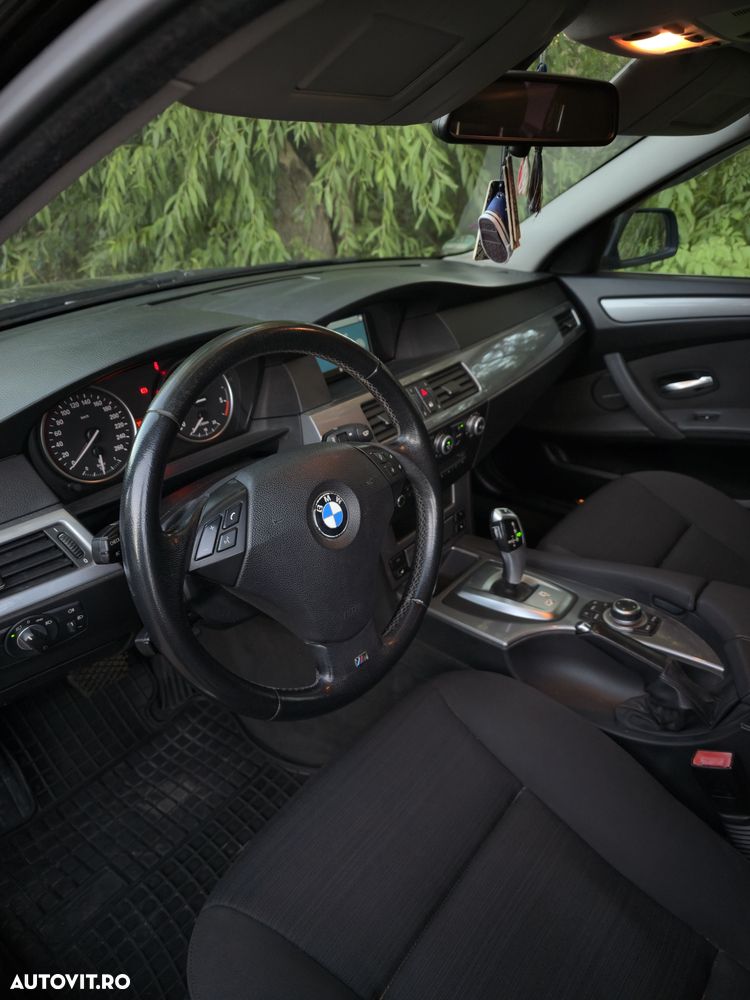 BMW Seria 5 520d Aut. Edition Exclusive - 10