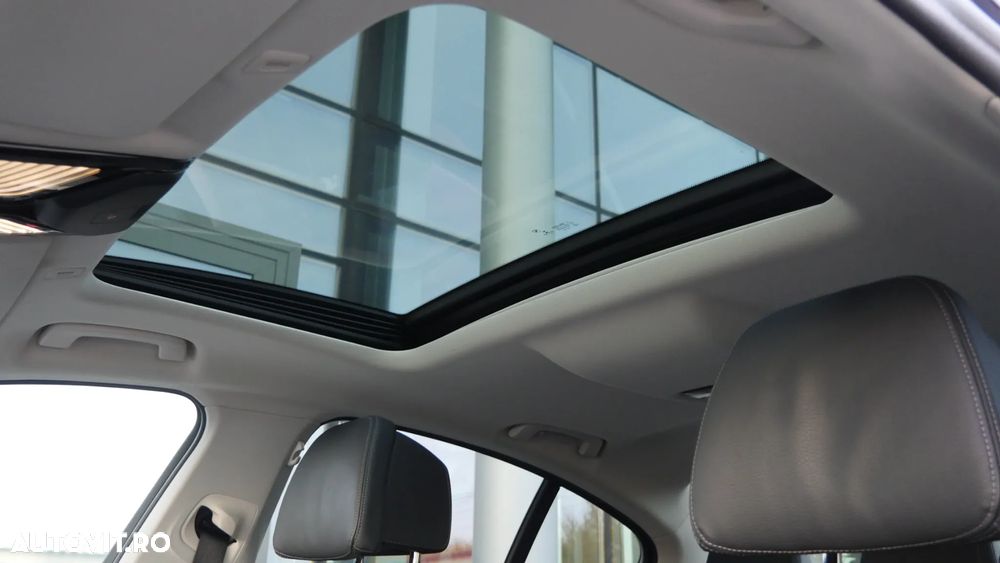 BMW Seria 5 530i xDrive AT - 3