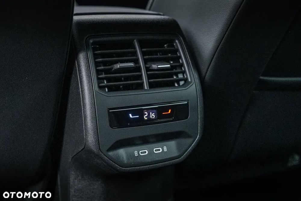 Cupra Formentor 1.5 TSI DSG - 32