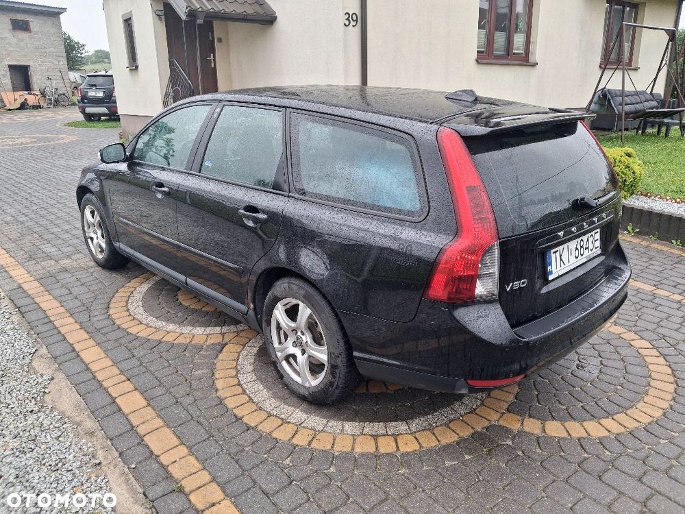 Volvo V50 - 4