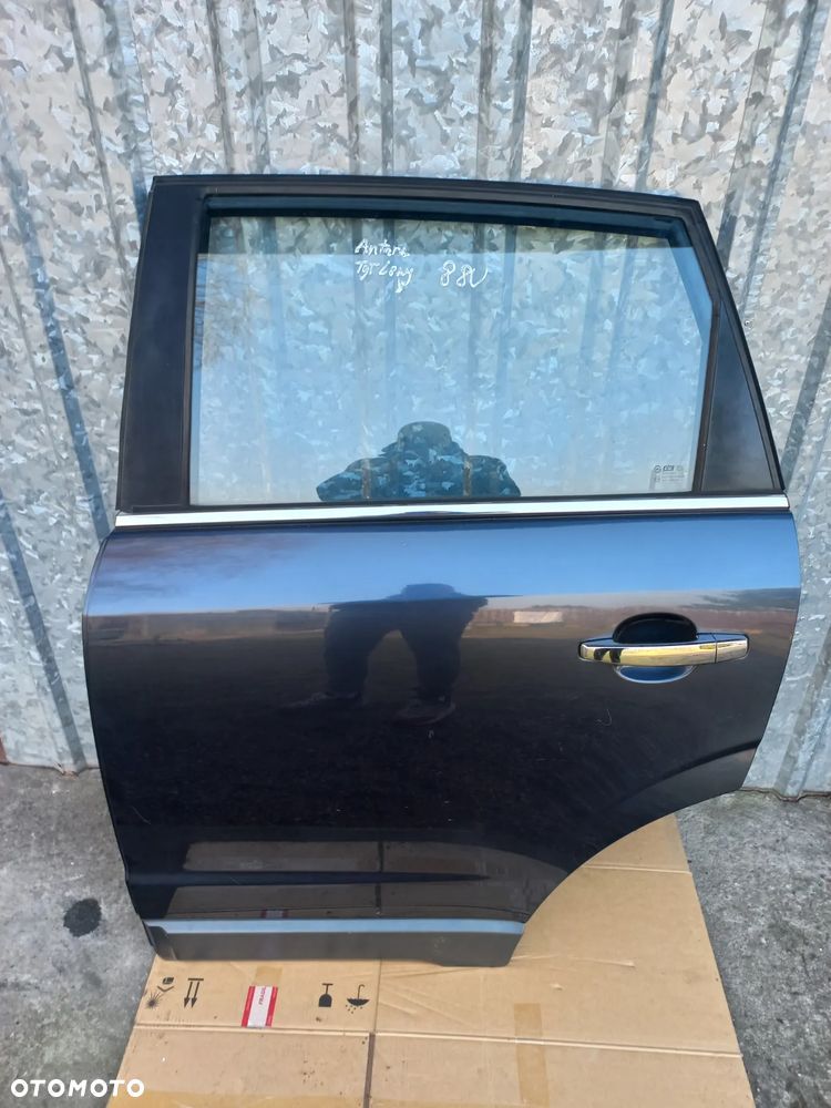Drzwi tył lewy opel antara
