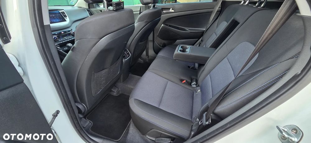 Hyundai Tucson 1.7 CRDI BlueDrive Design 2WD DCT - 26