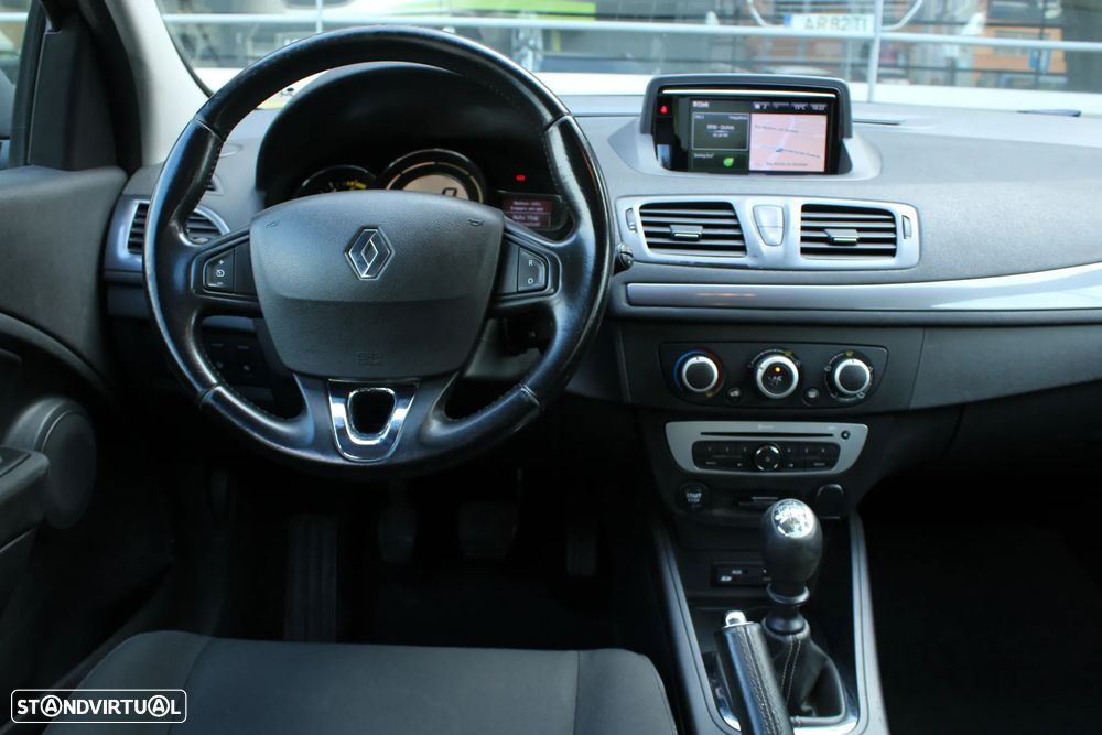 Renault Mégane Sport Tourer 1.5 dCi Limited SS - 17