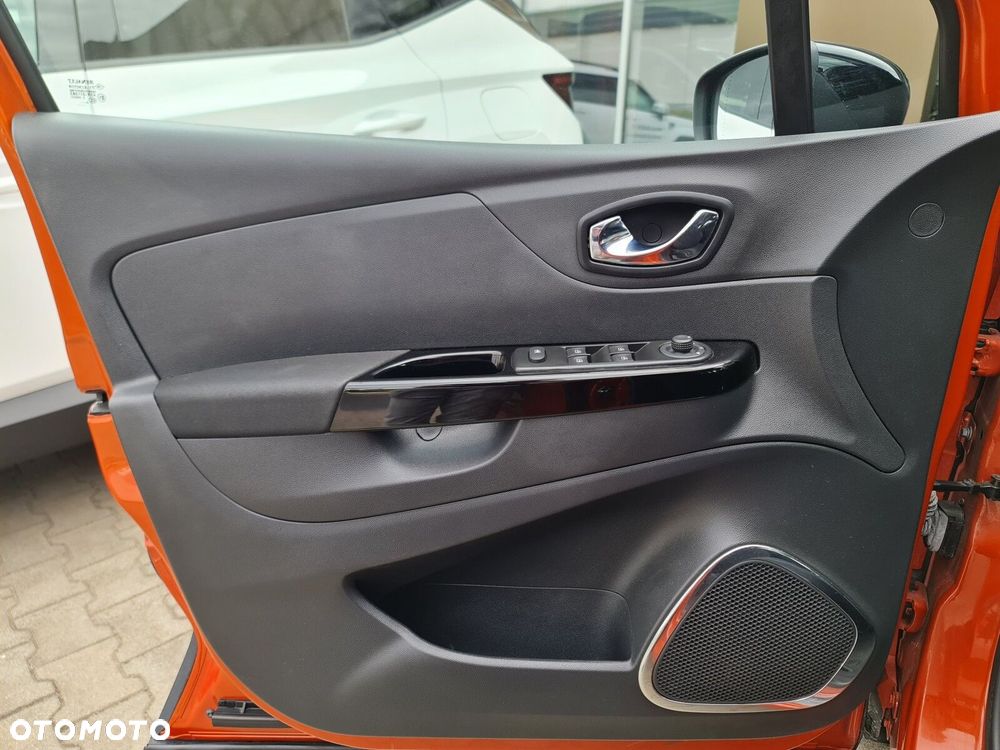 Renault Captur 1.2 Energy TCe Limited - 10