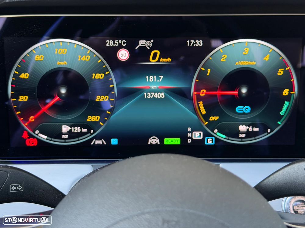 Mercedes-Benz E 300 de 4Matic 9G-TRONIC AMG Line - 27
