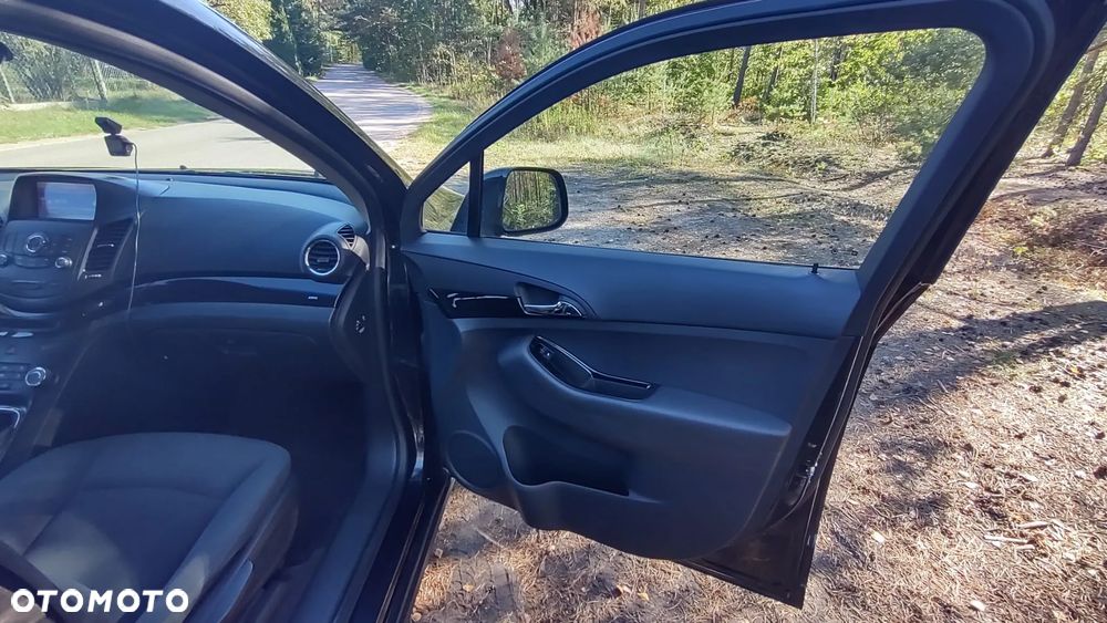 Chevrolet Orlando 1.8 LT+ - 12