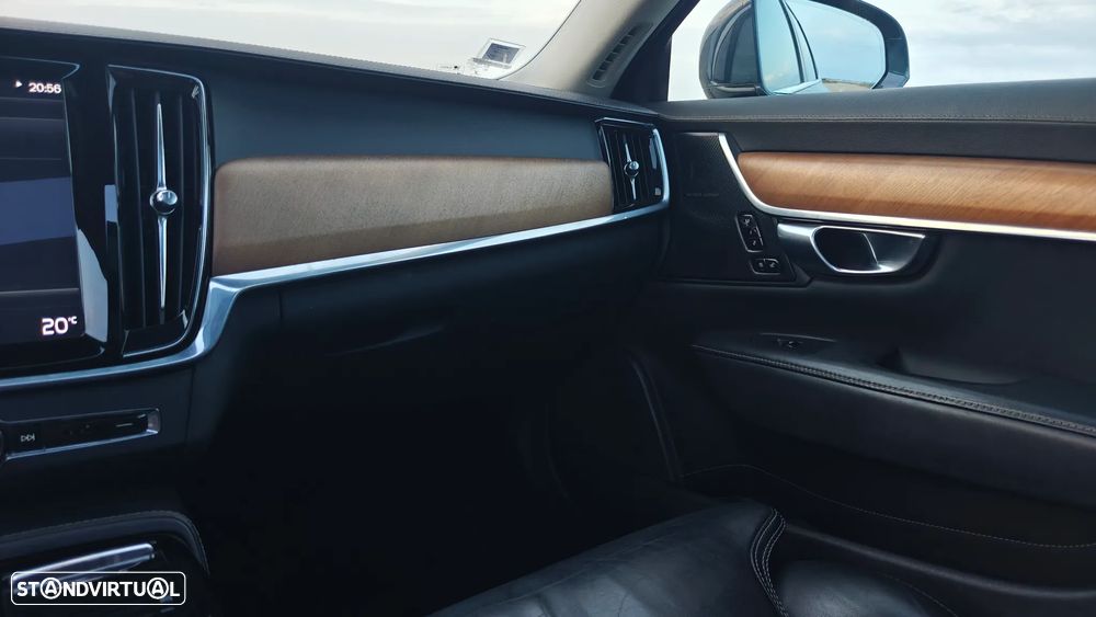 Volvo V90 - 36