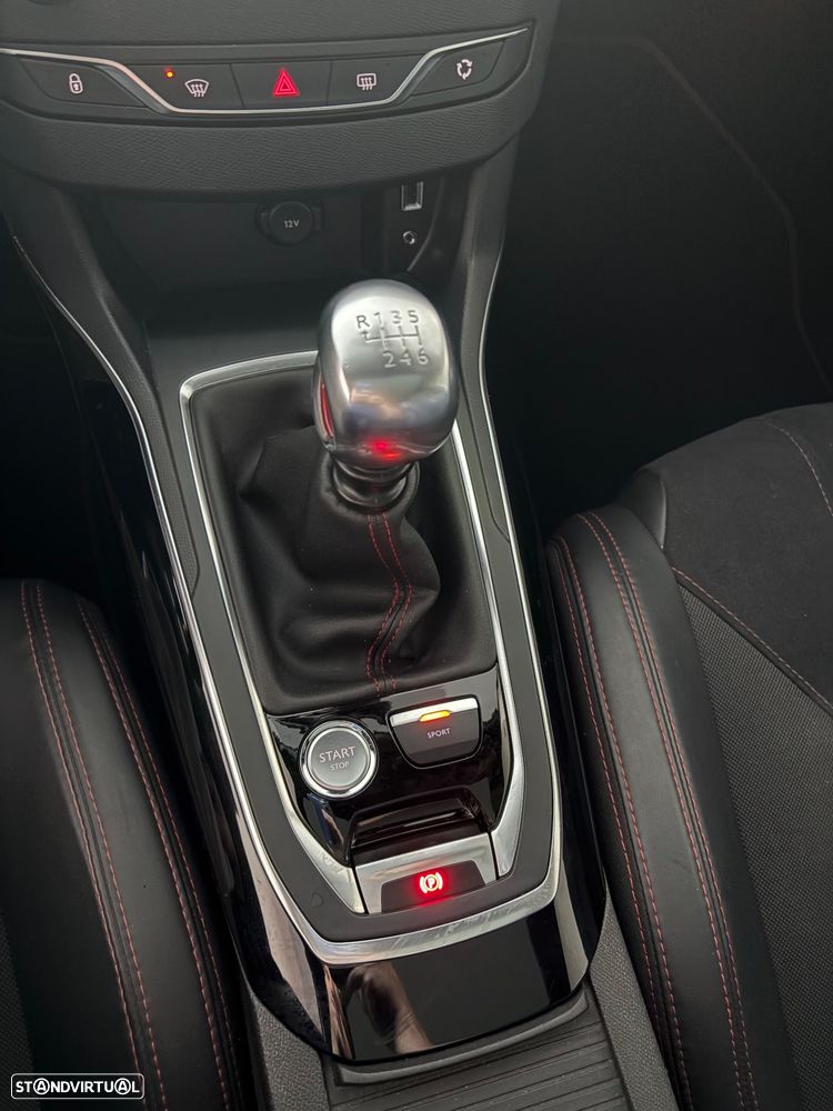 Peugeot 308 GTi by Sport - 13