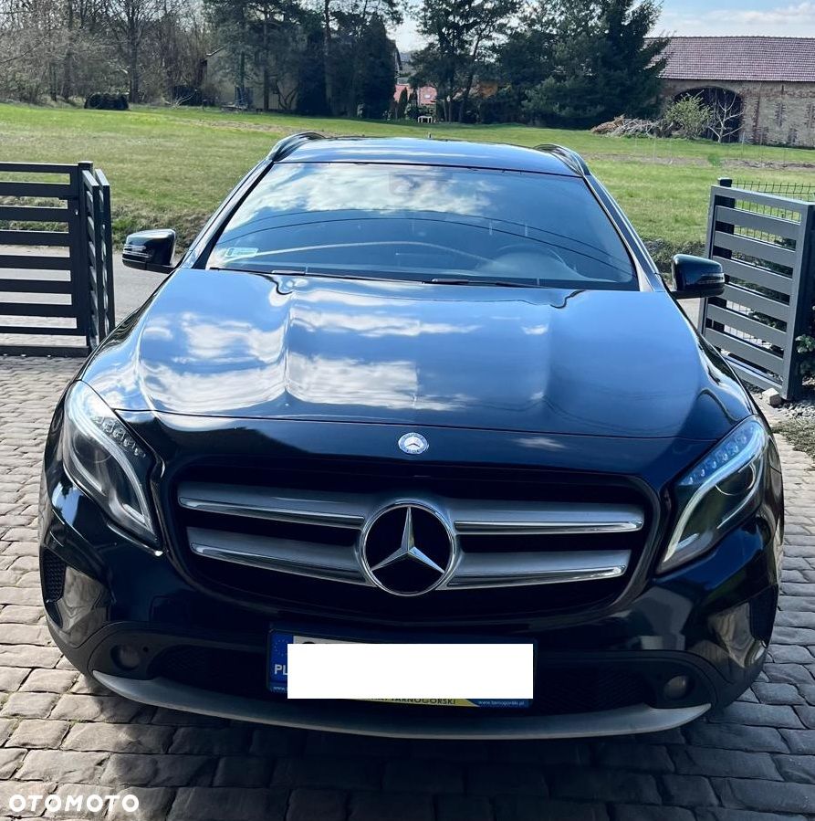 Mercedes-Benz GLA 250 4-Matic - 2