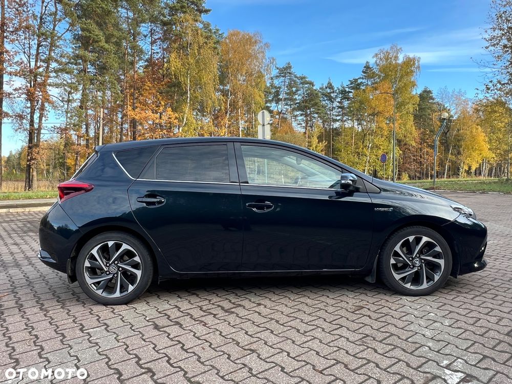 Toyota Auris Hybrid 135 Prestige - 3