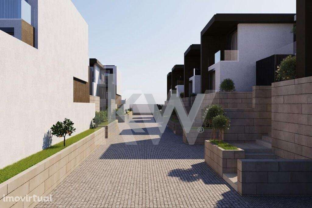 Moradia Exclusiva T5+1 na Quinta das Giestas - Estoril - Grande imagem: 4/24