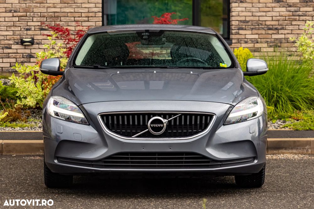Volvo V40 D2 Momentum - 3