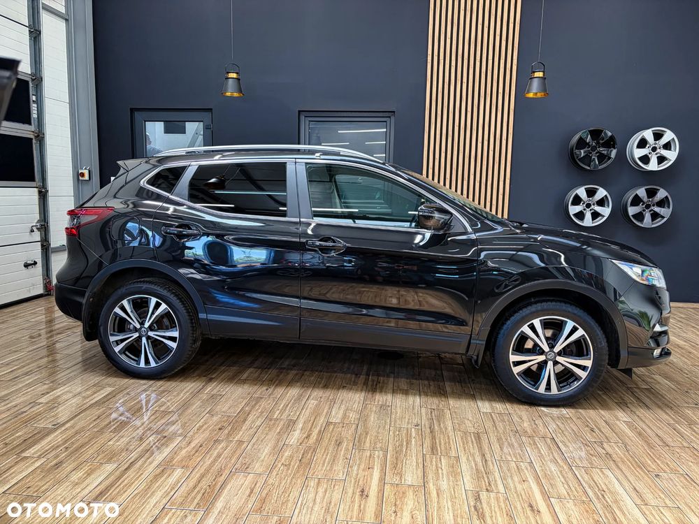 Nissan Qashqai 1.3 DIG-T N-Connecta - 6